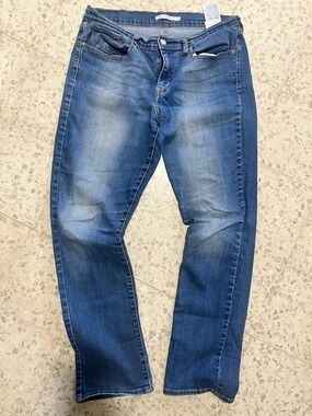 Levi’s 404 relaxed Jeans size 31